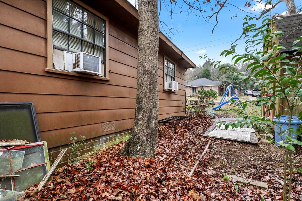 160 County Road 4130 Canton, TX 75103 - Photo 27 of 36