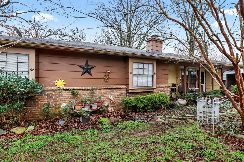 160 County Road 4130 Canton, TX 75103 - Photo 3 of 36