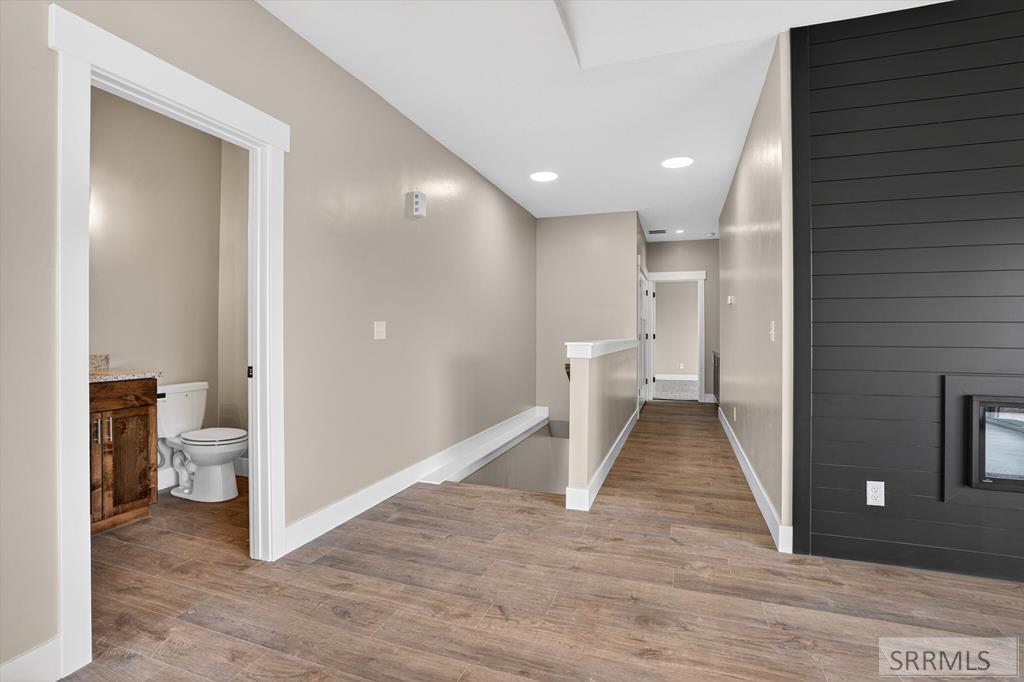 4456 Center Street Pocatello, ID 83201 - Photo 18 of 48