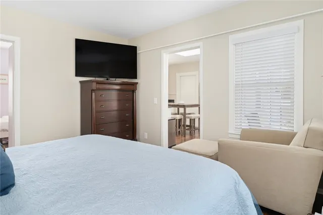 $2,850 | 845 Main Street, Unit 1, East Greenwich, RI 02818