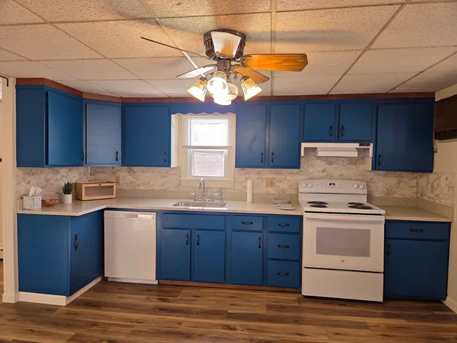 $2,400 | 30 Wilde Avenue, Unit A, Framingham, MA 01702