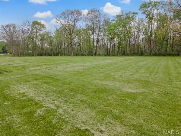 $138,750 | 4109 Hanover Road, Columbia, IL 62236