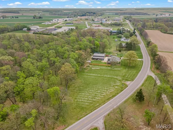 $138,750 | 4109 Hanover Road, Columbia, IL 62236