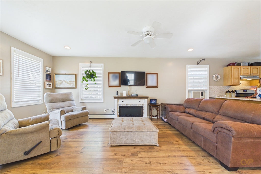 26 Briercliffe Road Fairhaven, MA 02719 - Photo 3 of 20