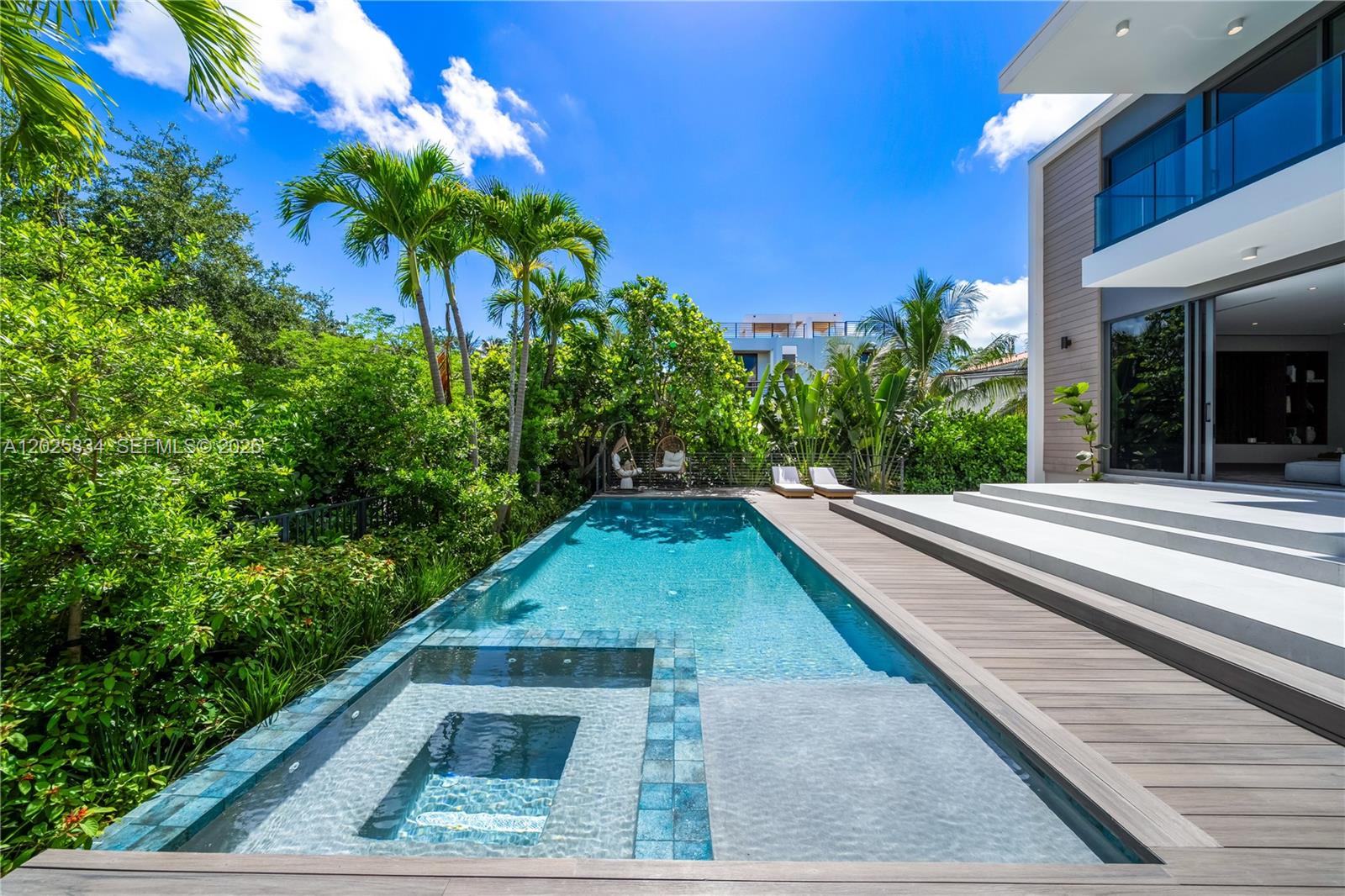571 Glenridge Road Key Biscayne, FL 33149 - Photo 23 of 50