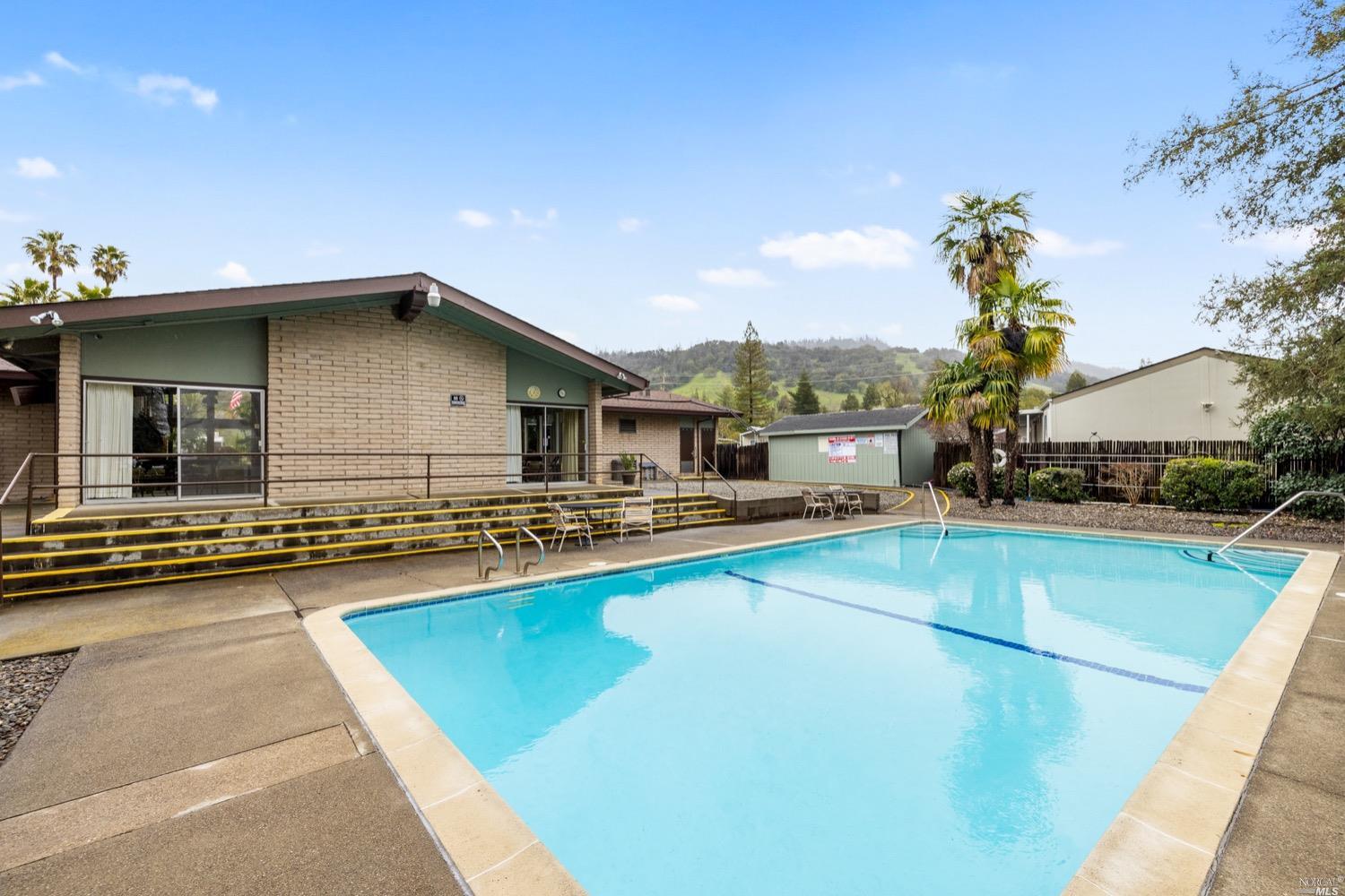 259 Hermosa Circle Santa Rosa, CA 95409 - Photo 38 of 50 Pool in back of clubhouse.