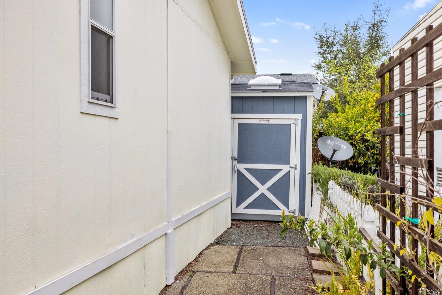 259 Hermosa Circle Santa Rosa, CA 95409 - Photo 47 of 50 Newer Tuff Shed.