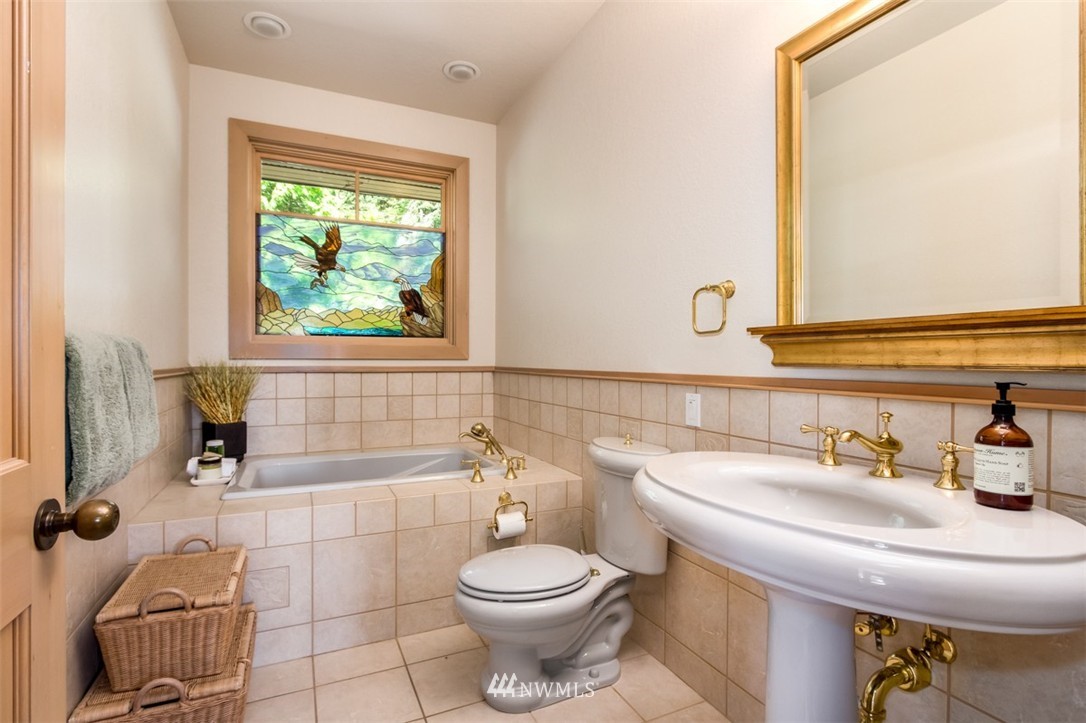1702 Doe Run Road Sequim, WA 98382 - Photo 13 of 25