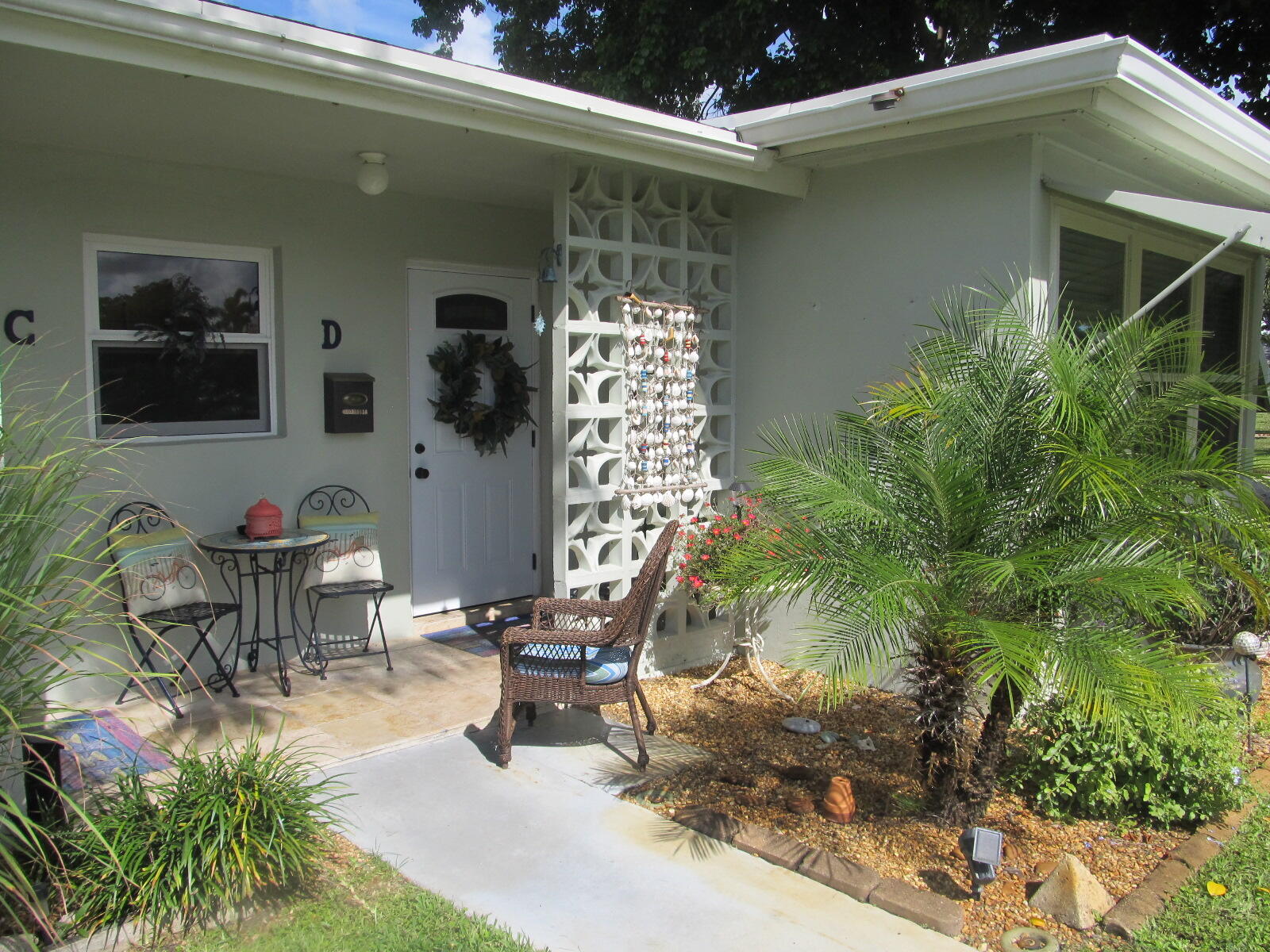 550 High Point Drive, Unit D Delray Beach, FL 33445 - Photo 2 of 34 IMG_1545