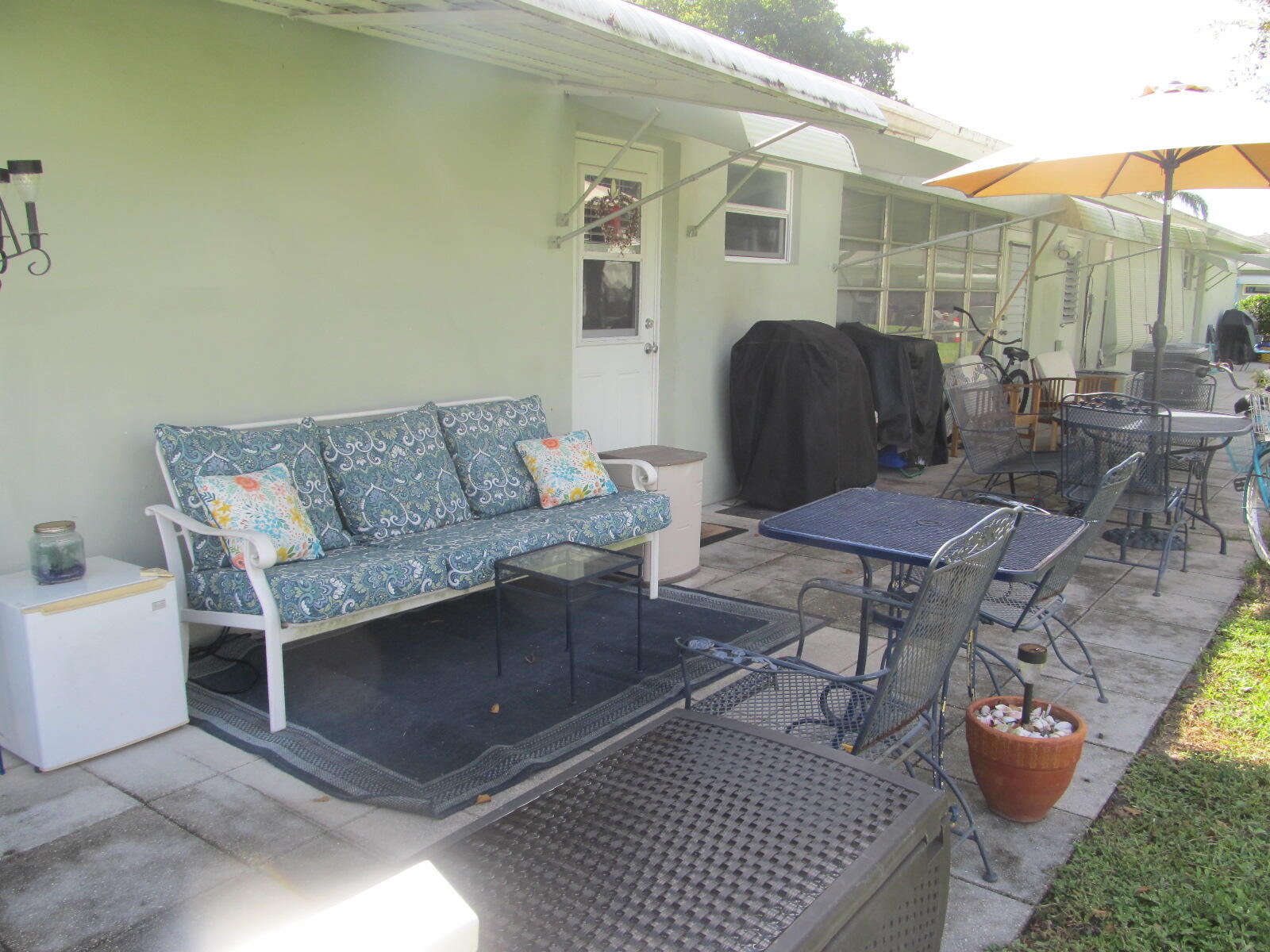 550 High Point Drive, Unit D Delray Beach, FL 33445 - Photo 33 of 34 IMG_1537
