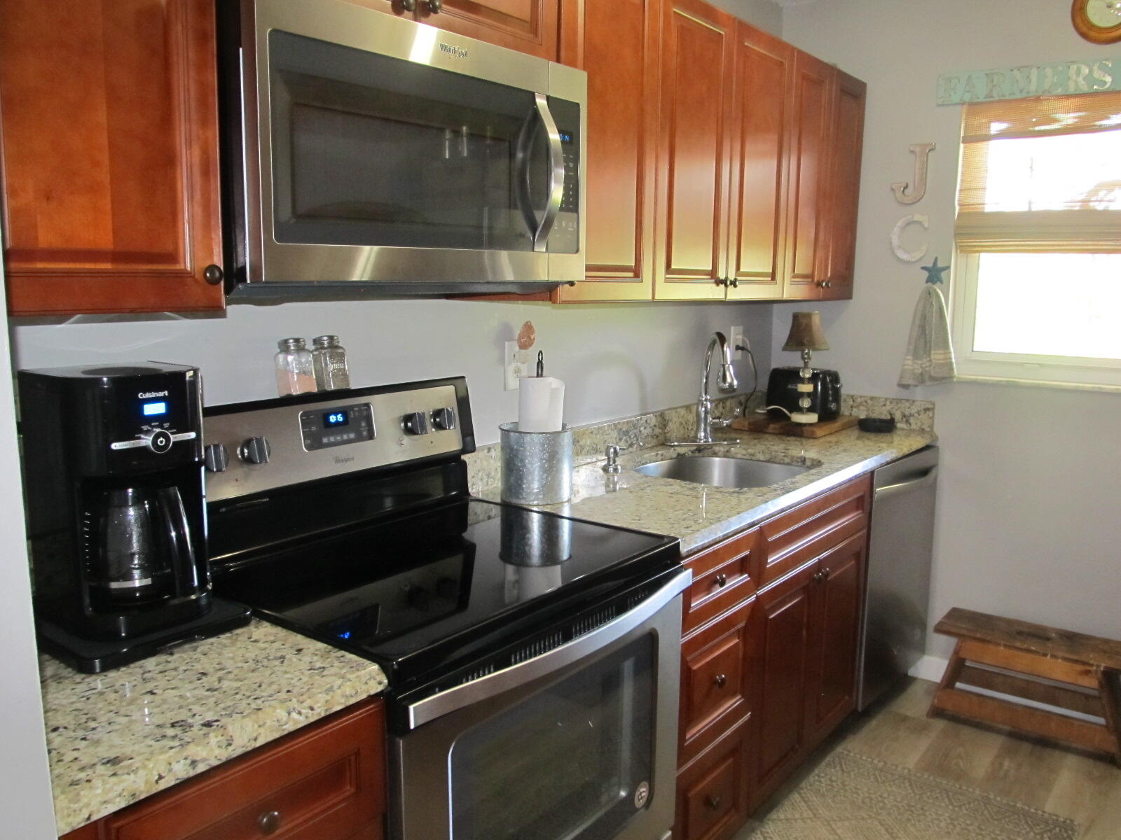 550 High Point Drive, Unit D Delray Beach, FL 33445 - Photo 8 of 34 IMG_1504