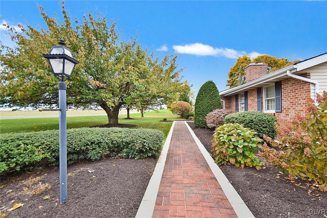 2935 Rising Sun Road Slatington, PA 18080 - Photo 4 of 32 Gallery Image 4