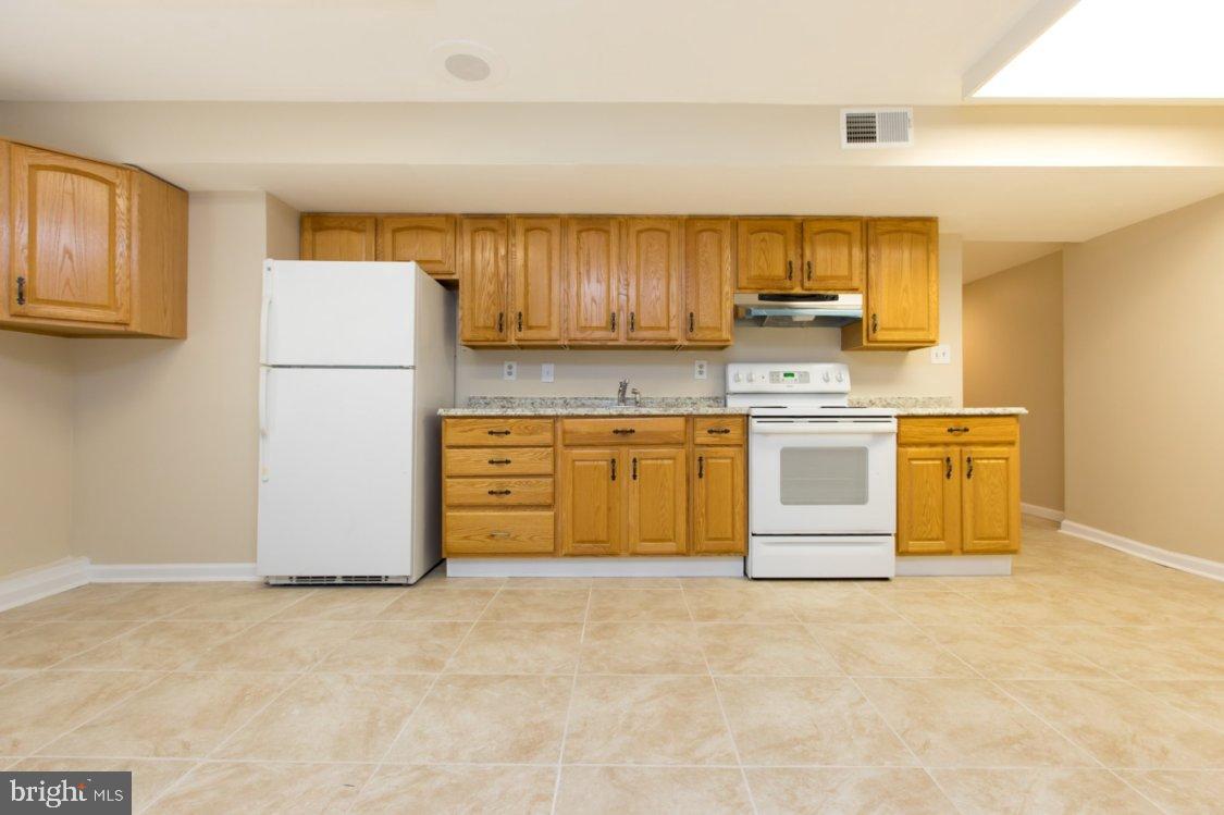 6408 Cipriano Road Lanham, MD 20706 - Photo 18 of 26 Gallery Image 18