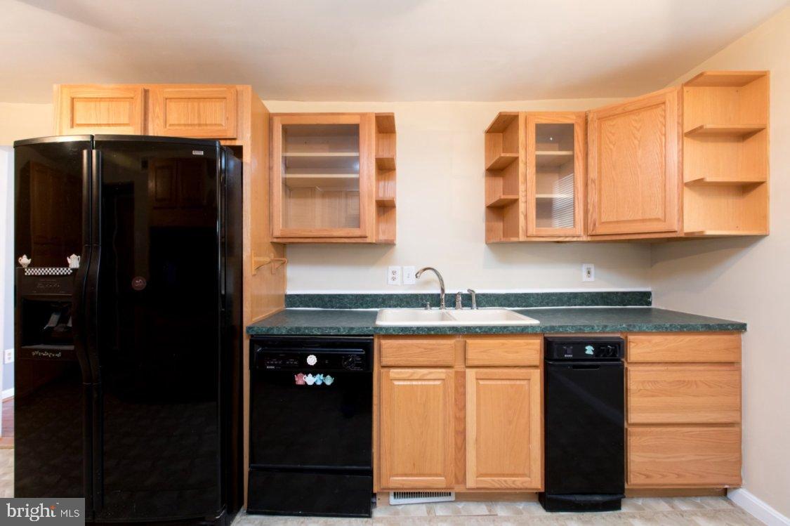 6408 Cipriano Road Lanham, MD 20706 - Photo 7 of 26 Gallery Image 7