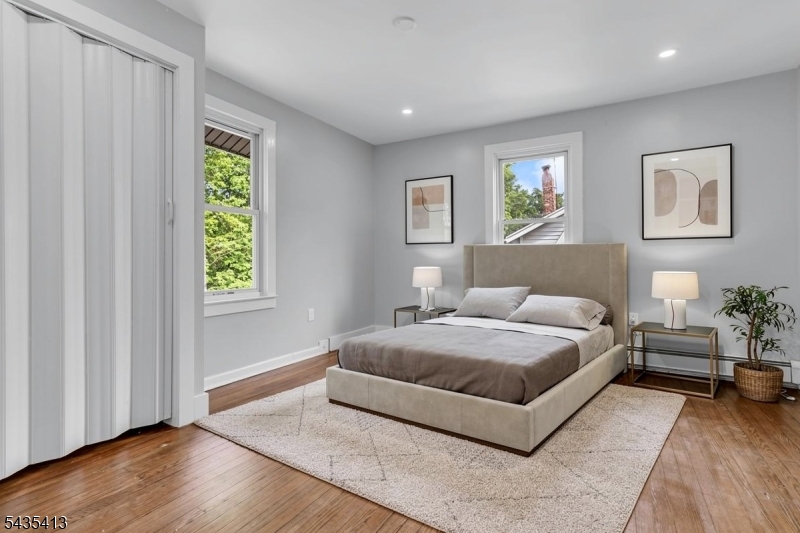 529 Wheatsheaf Road Roselle, NJ 07203 - Photo 10 of 49