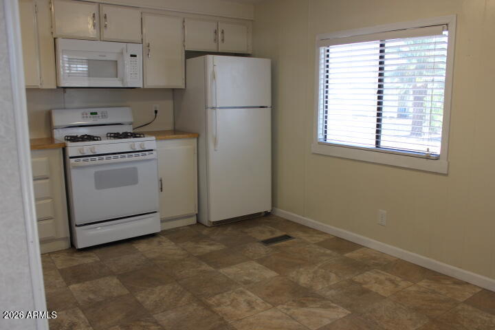 9501 East Broadway Road, Unit 229 Mesa, AZ 85208 - Photo 3 of 28