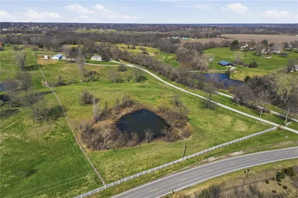 $664,900 | 15420 Northeast 162nd Street, Kearney, MO 64060