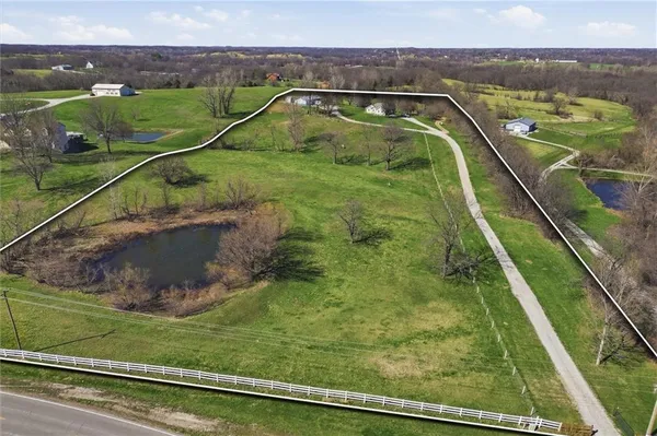 $664,900 | 15420 Northeast 162nd Street, Kearney, MO 64060