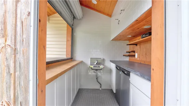 $429,500 | 6055 South Street Road, Fleming, NY 13021