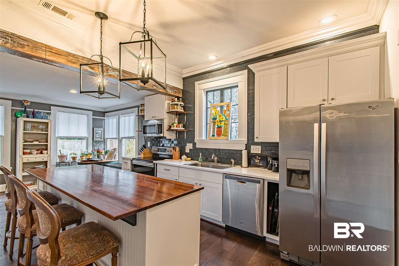 208 Tuttle Avenue Mobile, AL 36604 - Photo 13 of 50