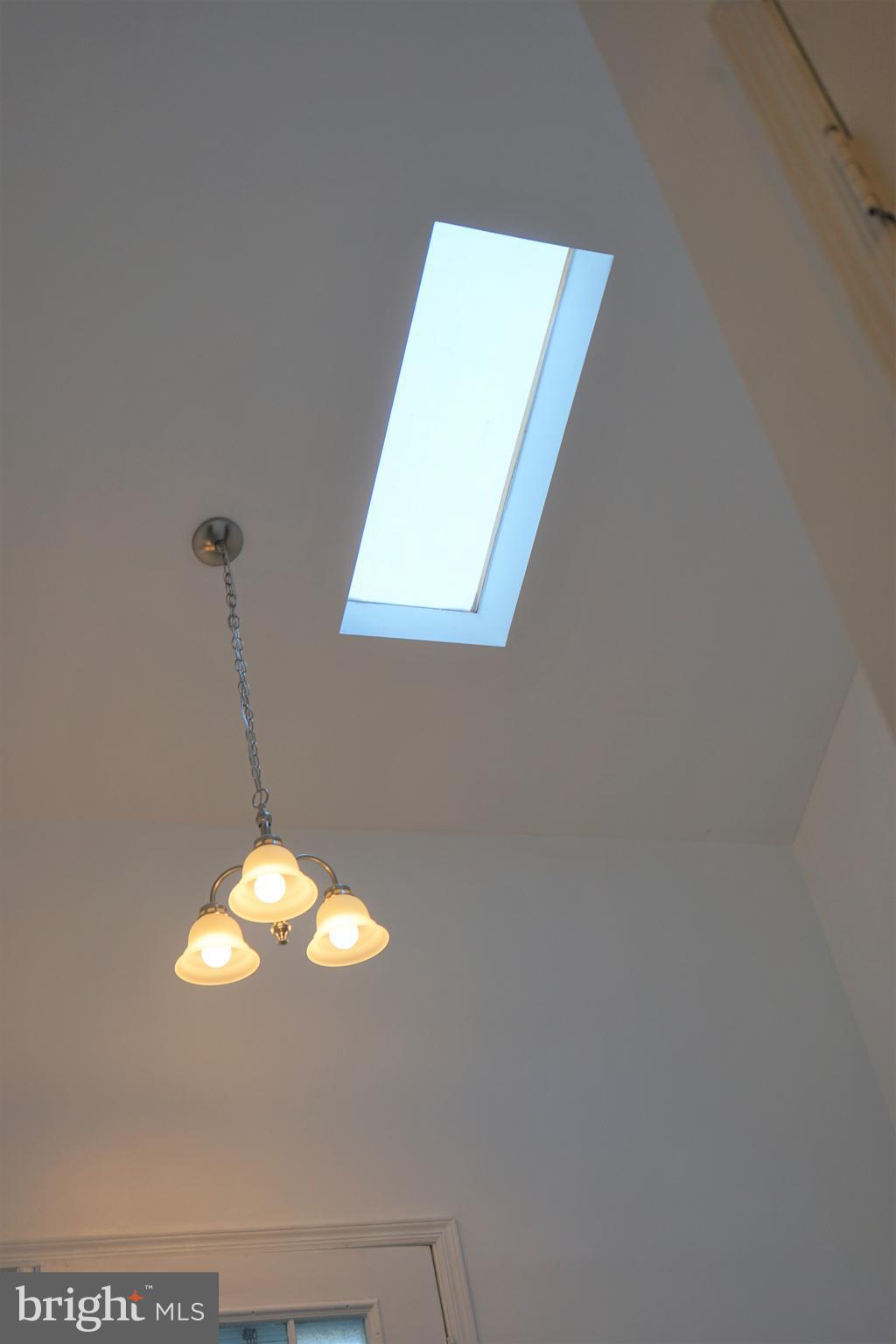 14 Saffron Drive Lumberton, NJ 08048 - Photo 11 of 28 2-story foyer