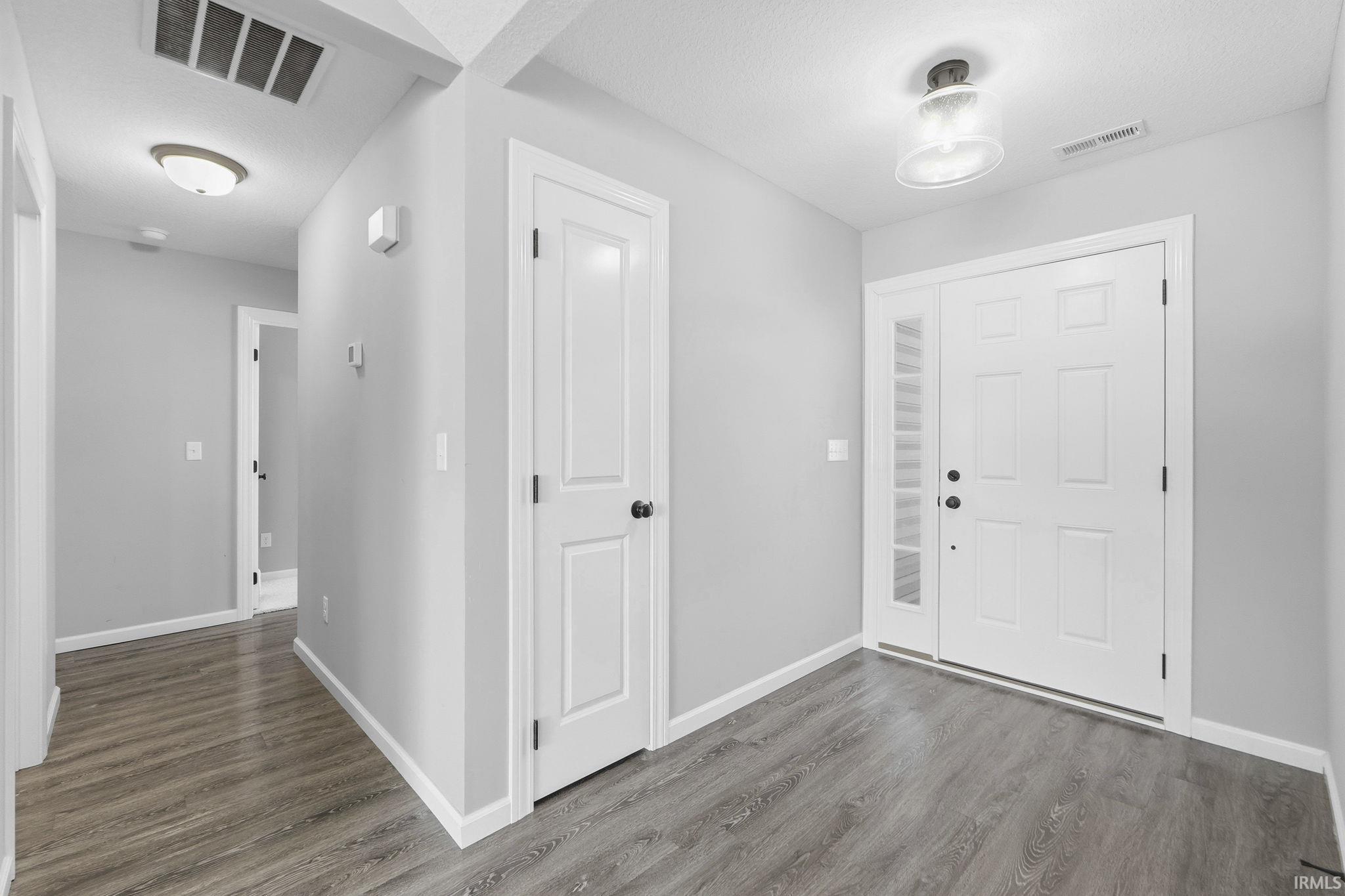 13625 Fringe Tree Trail Fort Wayne, IN 46814 - Photo 7 of 19