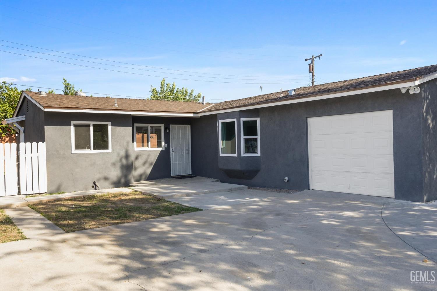 Undisclosed Address Bakersfield, CA 93306 - Photo 5 of 26 a backyard of a house
