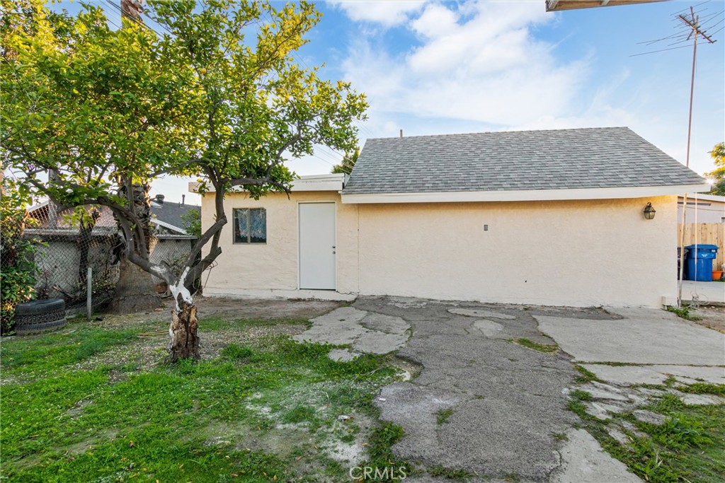 12918 Pinney Street Pacoima, CA 91331 - Photo 26 of 27