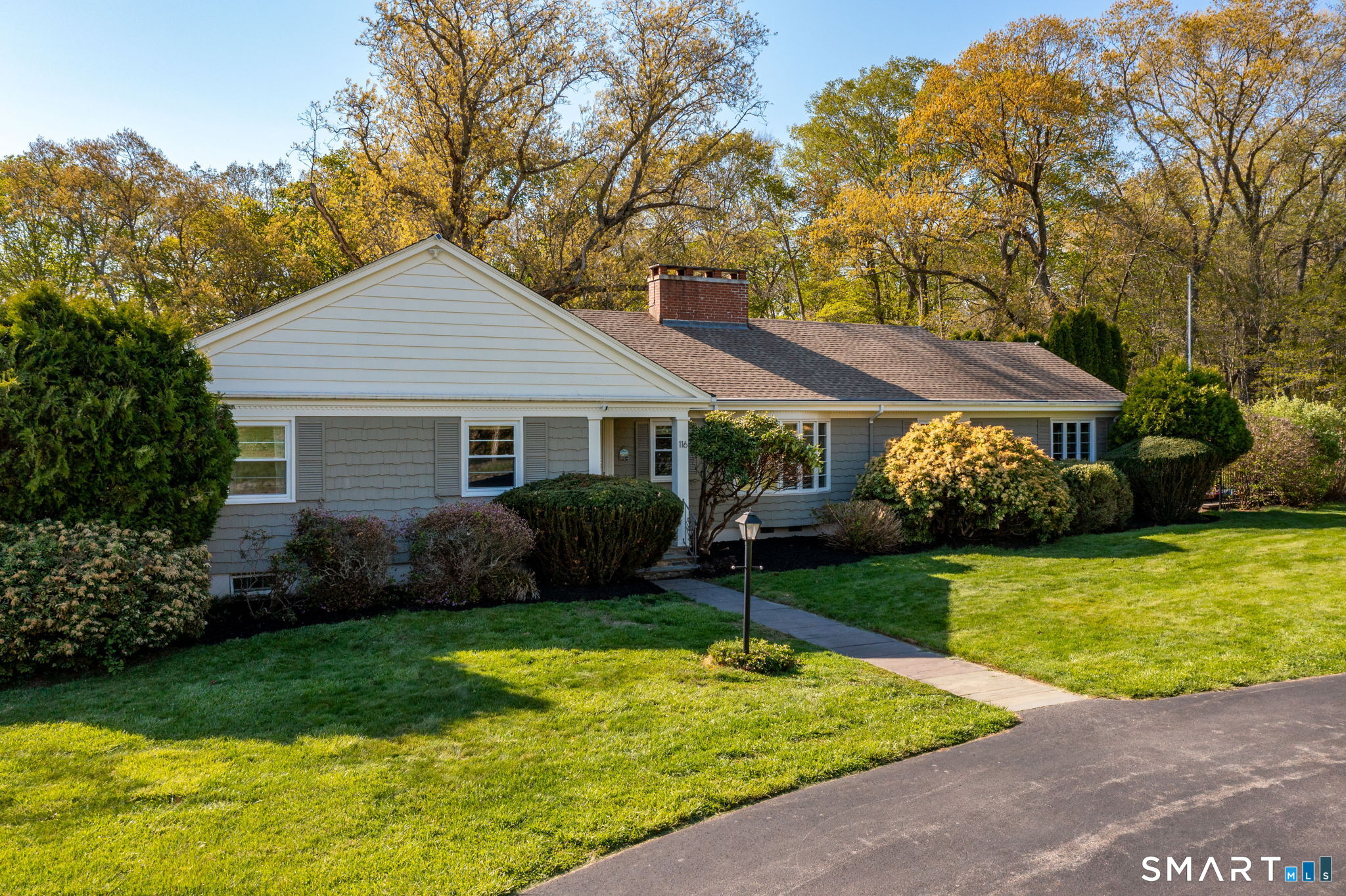 116 Case Street Norwich, CT 06360 - Photo 2 of 40