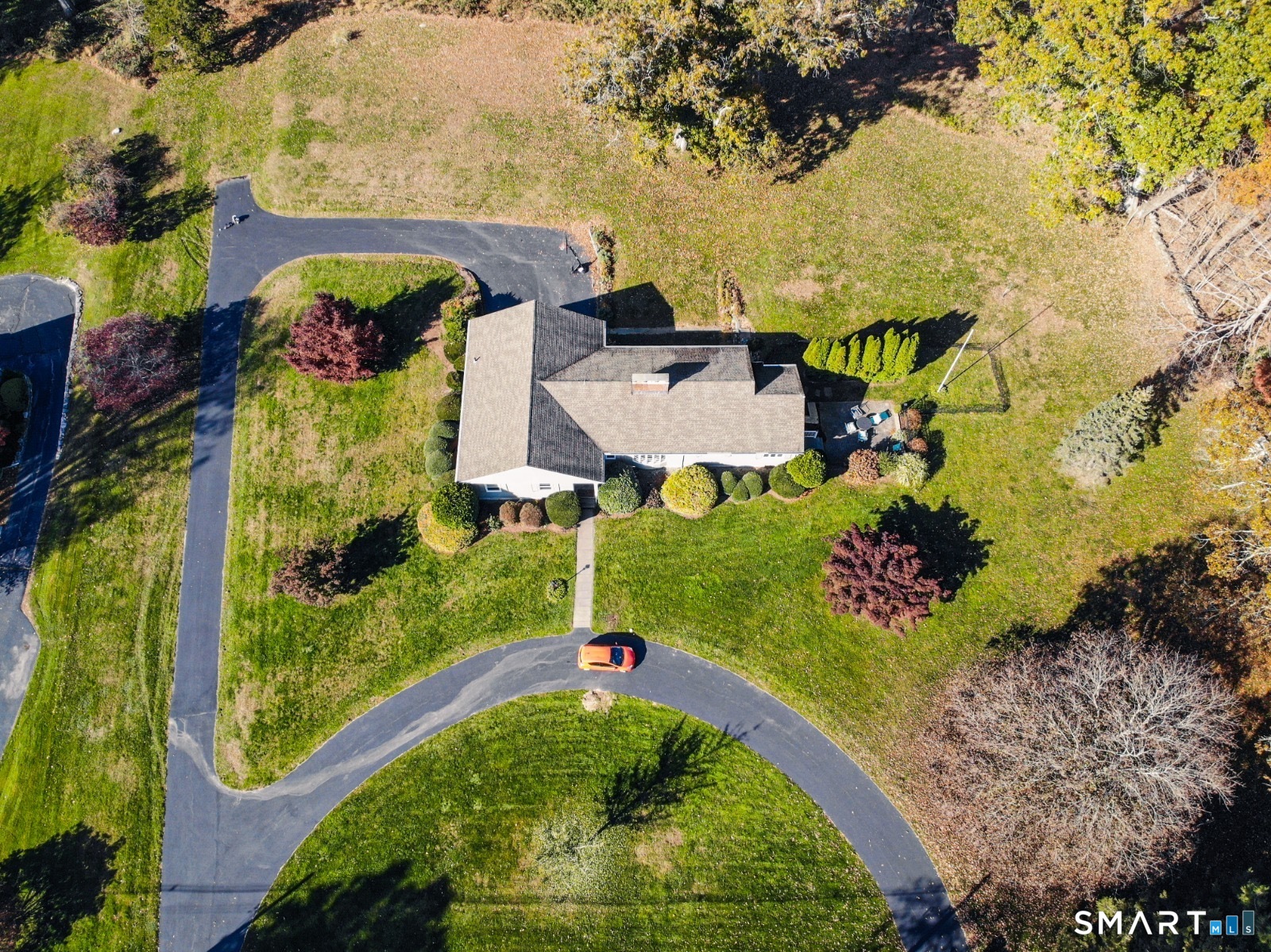 116 Case Street Norwich, CT 06360 - Photo 2 of 4