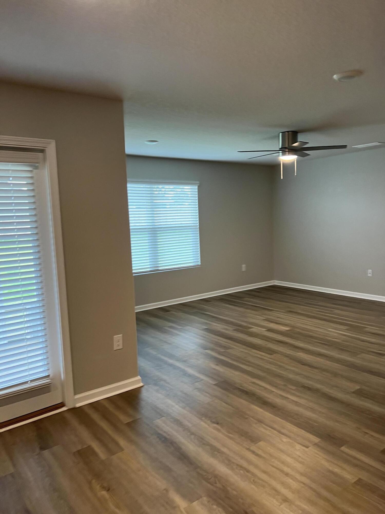 4607 Reveille Way Crestview, FL 32539 - Photo 8 of 23 IMG_4123