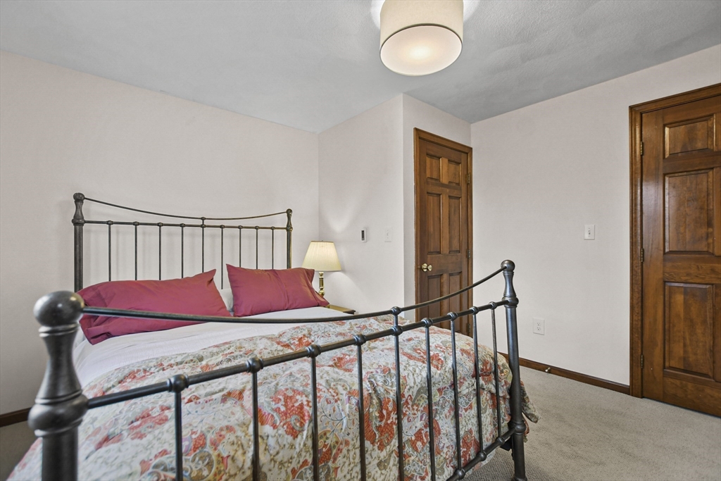 9 Mooney Road Burlington, MA 01803 - Photo 23 of 41 Gallery Image 23