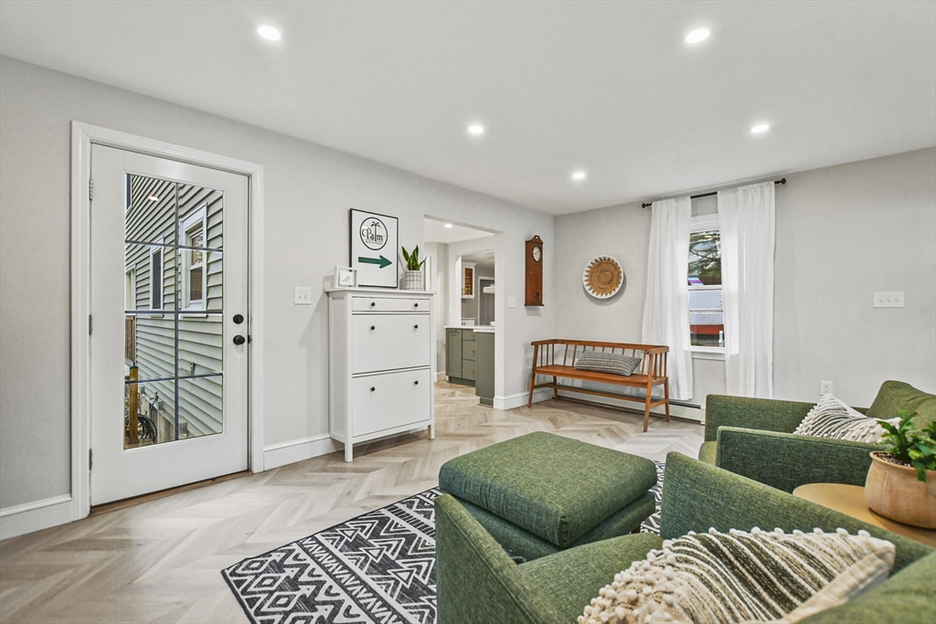 9 Mooney Road Burlington, MA 01803 - Photo 9 of 41 Gallery Image 9