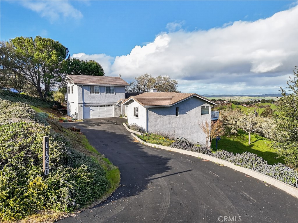 11200 Santa Ana Road Atascadero, CA 93422 - Photo 46 of 73
