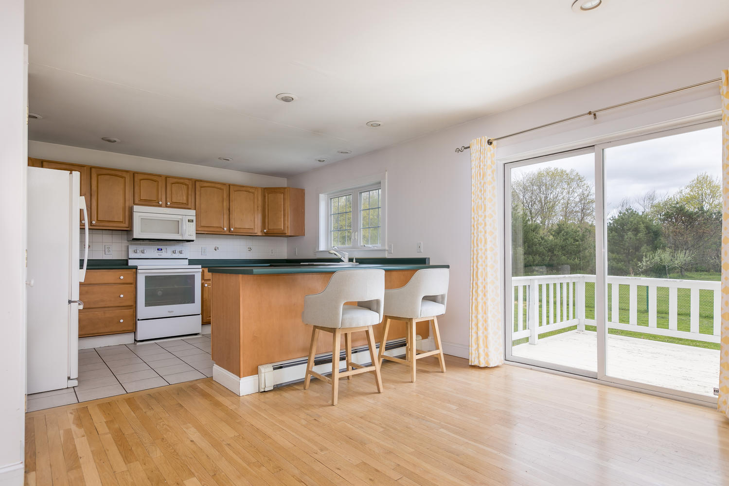20 Leighton Road Falmouth, ME 04105 - Photo 10 of 34 20 Leighton Rd Falmouth ME-large-013-14-