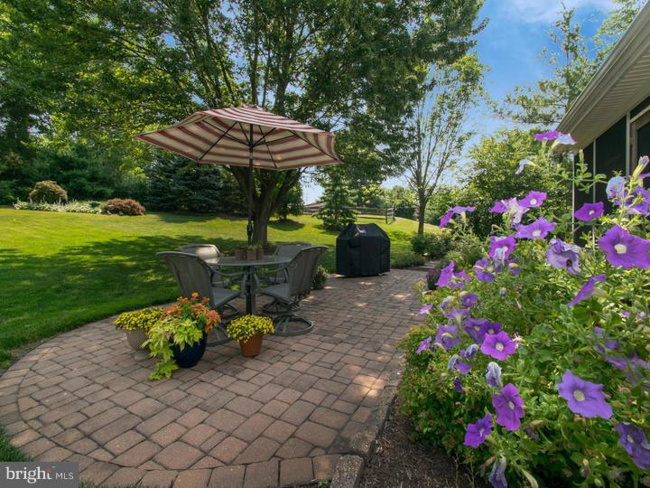 552 Beck Road Souderton, PA 18964 - Photo 21 of 25 Patio