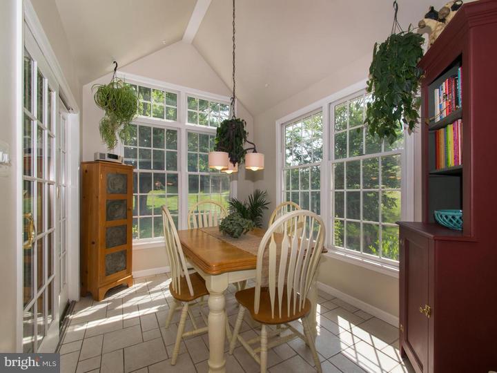 Breakfast Room