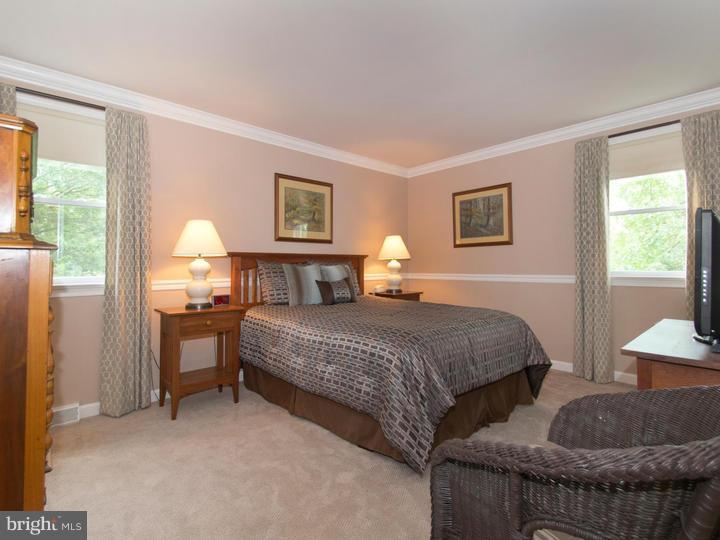 552 Beck Road Souderton, PA 18964 - Photo 10 of 25 Bedroom - Main