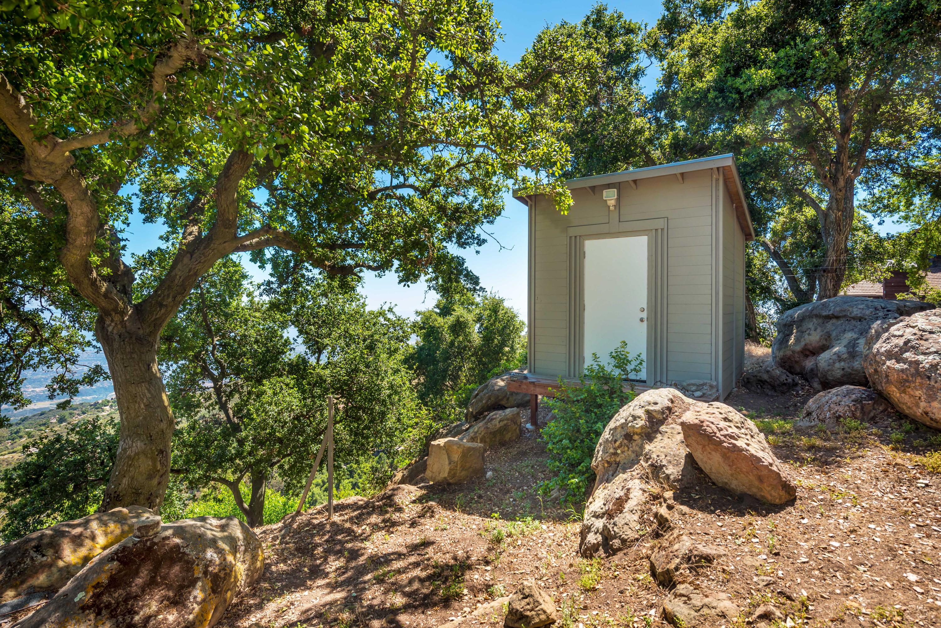 4839 Rim Road Santa Barbara, CA 93105 - Photo 19 of 25 Shed