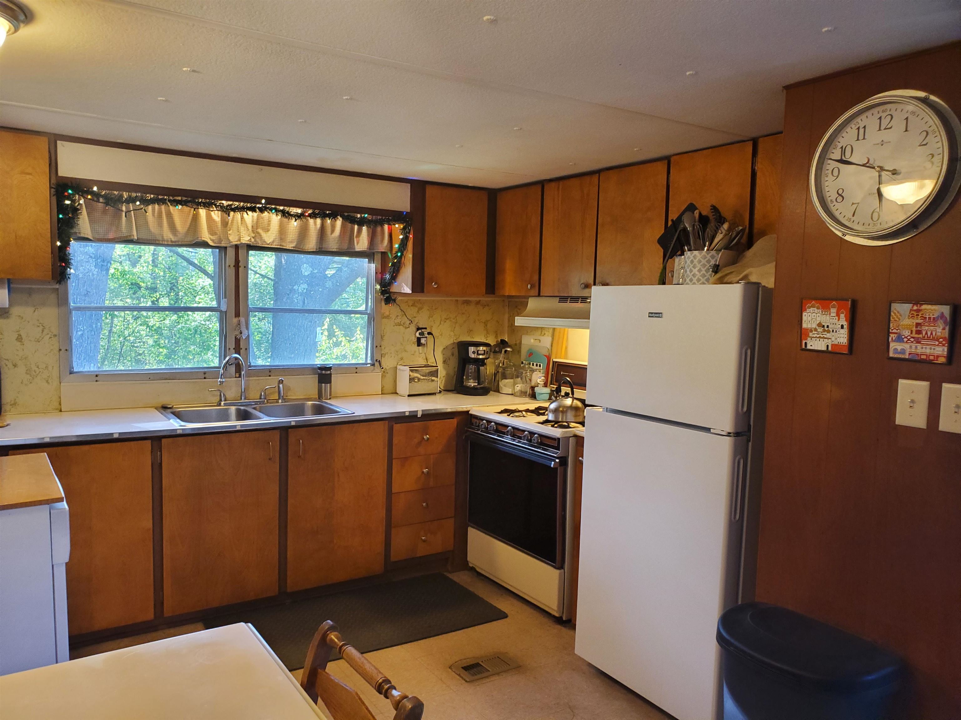 14 Old Emerys Bridge Road South Berwick, ME 03908 - Photo 4 of 20 Gallery Image 4