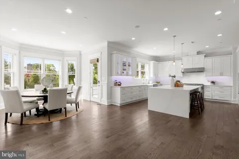 $2,795,000 | 11000 Luxmanor Road, North Bethesda, MD 20852