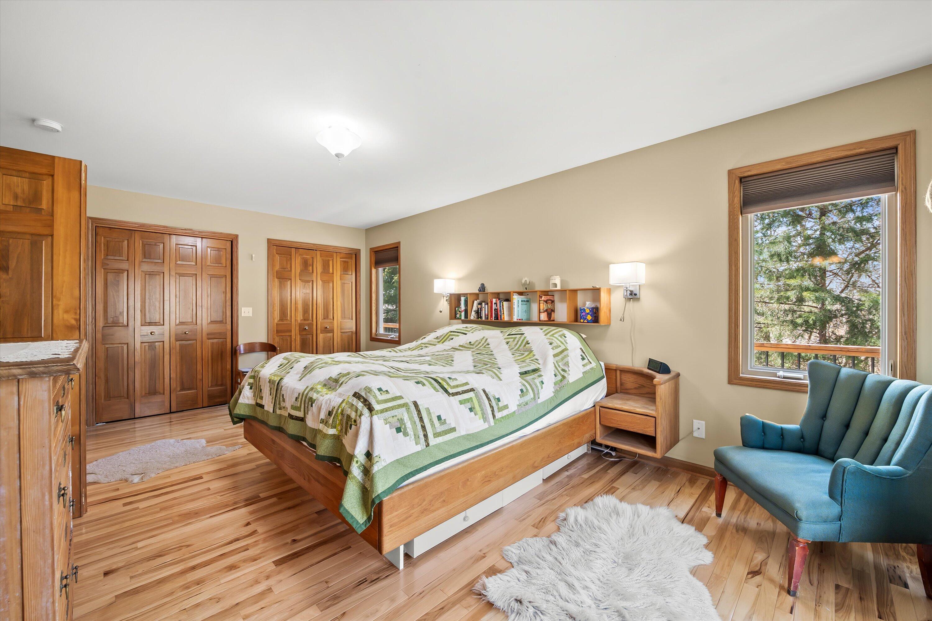 W303N2665 Maple Avenue Delafield, WI 53072 - Photo 29 of 50 Primary Bedroom