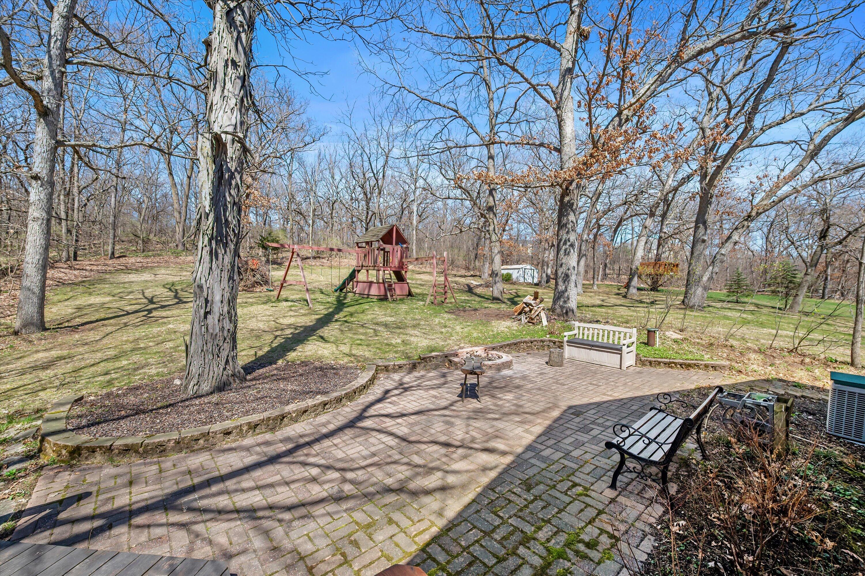 W303N2665 Maple Avenue Delafield, WI 53072 - Photo 35 of 50 Backyard