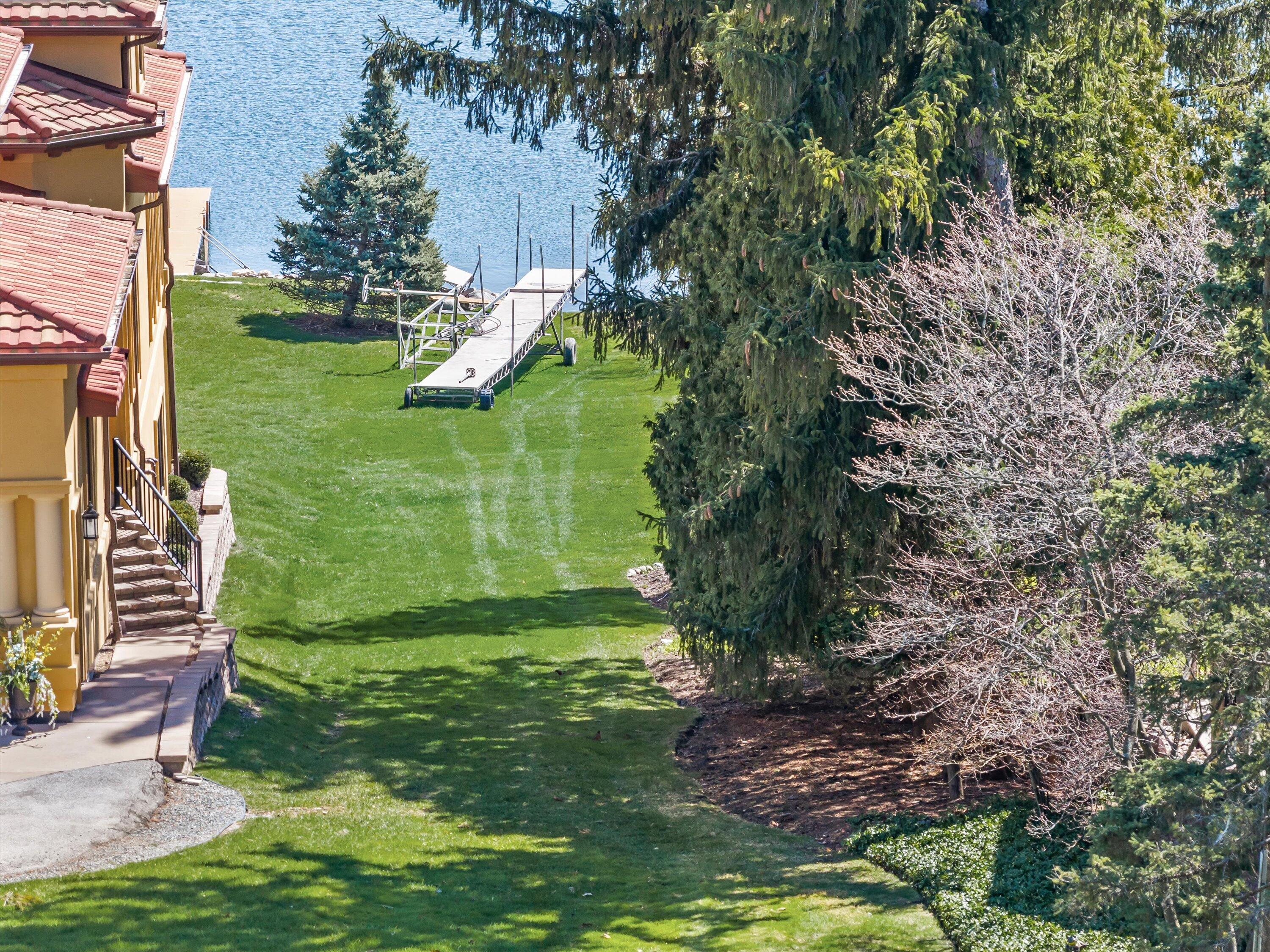 W303N2665 Maple Avenue Delafield, WI 53072 - Photo 46 of 50 Lake Access space