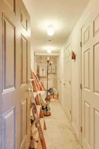 $1,100,000 | 1169 West Eddy Street, Unit 101, Chicago, IL 60657