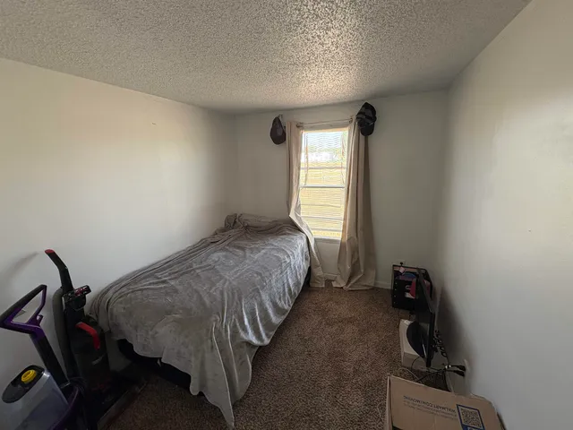 $240,000 | 30 Mission Road, Riverton, WY 82501