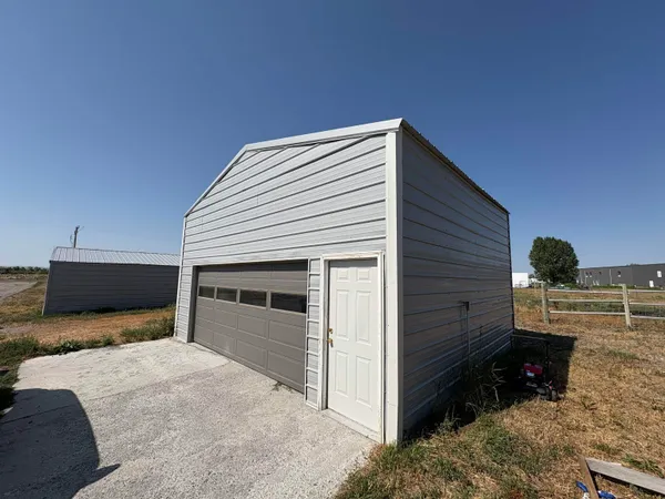 $240,000 | 30 Mission Road, Riverton, WY 82501