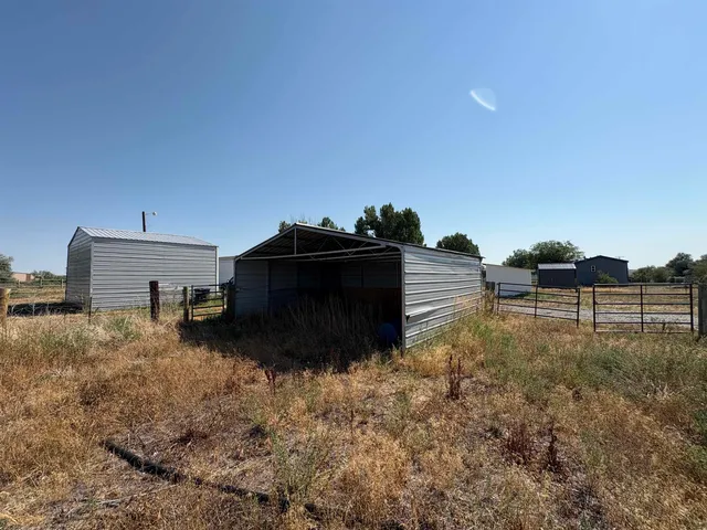$240,000 | 30 Mission Road, Riverton, WY 82501