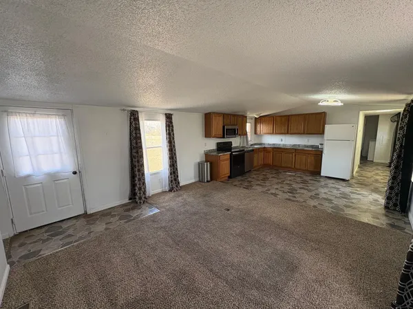 $240,000 | 30 Mission Road, Riverton, WY 82501