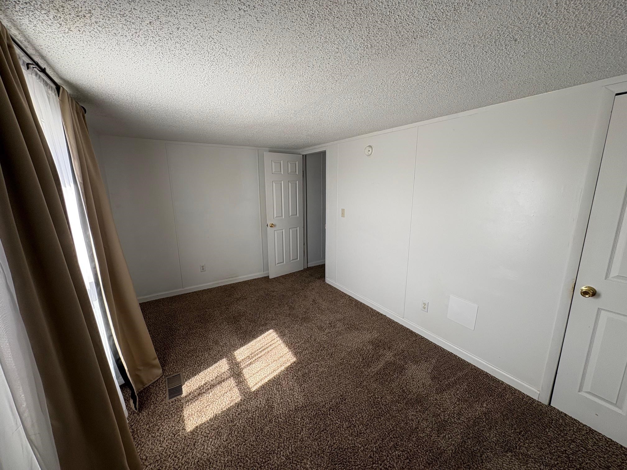 30 Mission Road Riverton, WY 82501 - Photo 5 of 38
